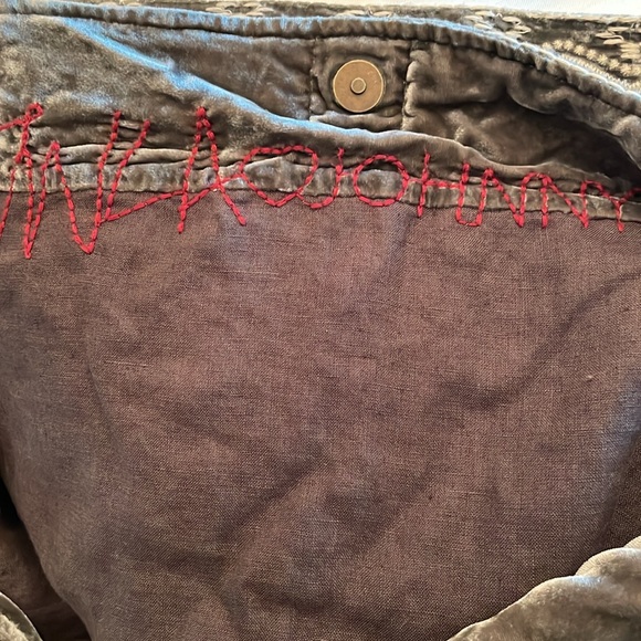 NWT JWLA by Johnny Was Chrys Velvet Tote. Style J007-17-7 - Picture 5 of 6